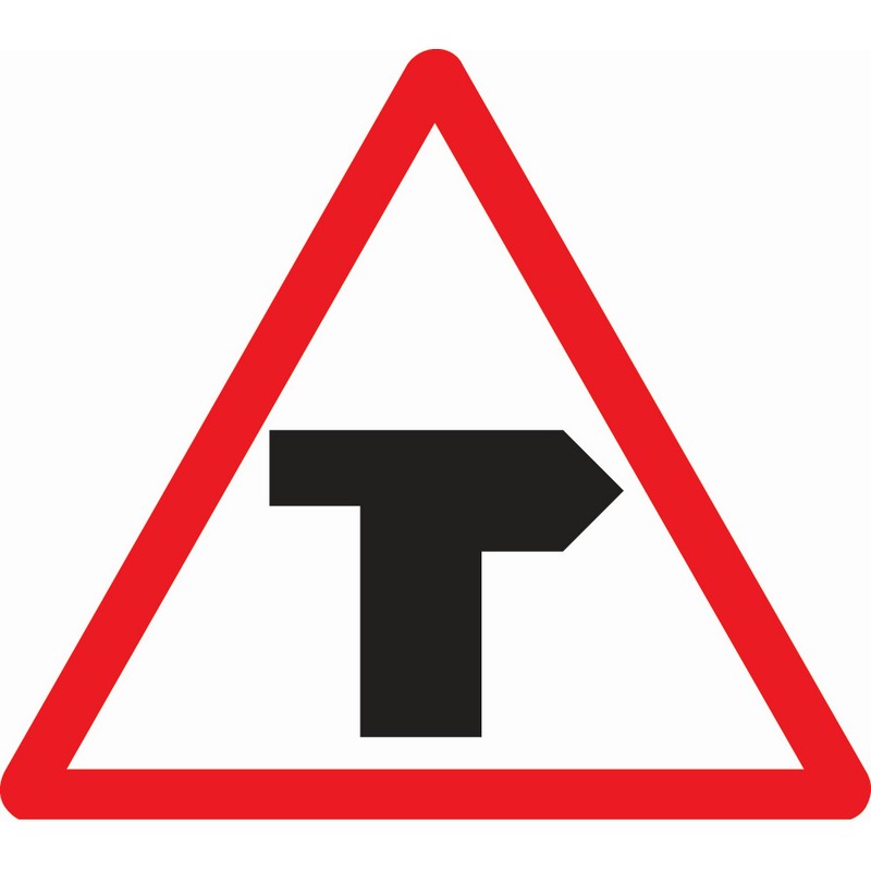 T-junction ahead (Main route to right) 600mm Reflective, Class Ref 2, Aluminium Channelled