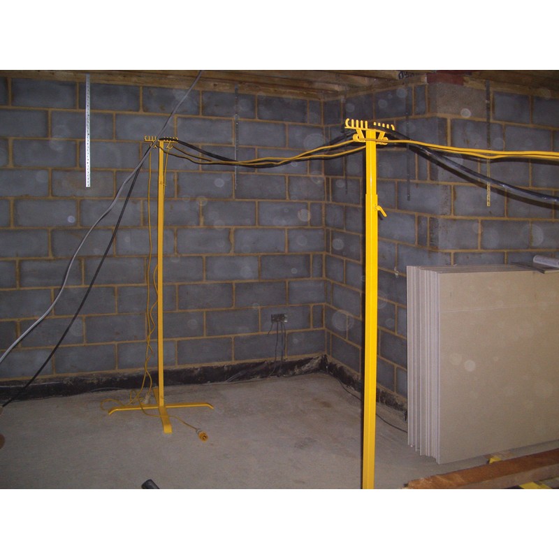 Skyhook Extendable Tower Stand - YELLOW