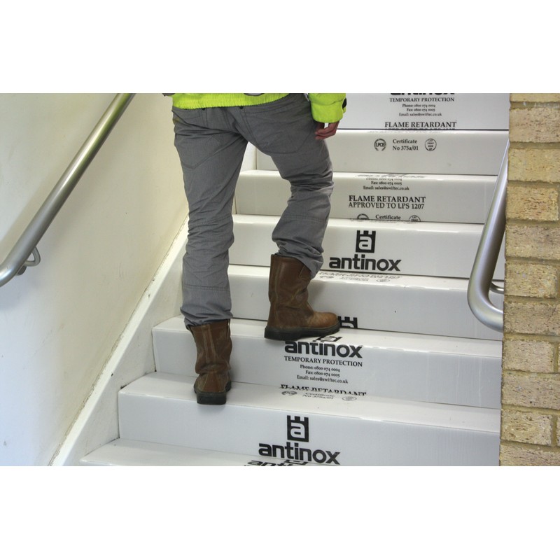 Antinox FR Stair Protector, 1200x200/150mm  (10)