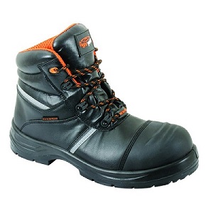 Work boot with high grip