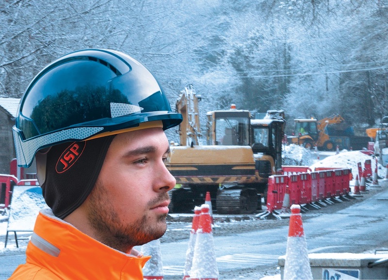 Keep Snug in the Cold with the Surefit Thermal Helmet Liner