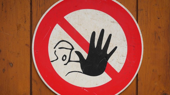 A Buyer's Guide to Safety Signs